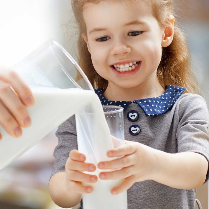 Как повысить удой молока у коровы в домашних условиях?